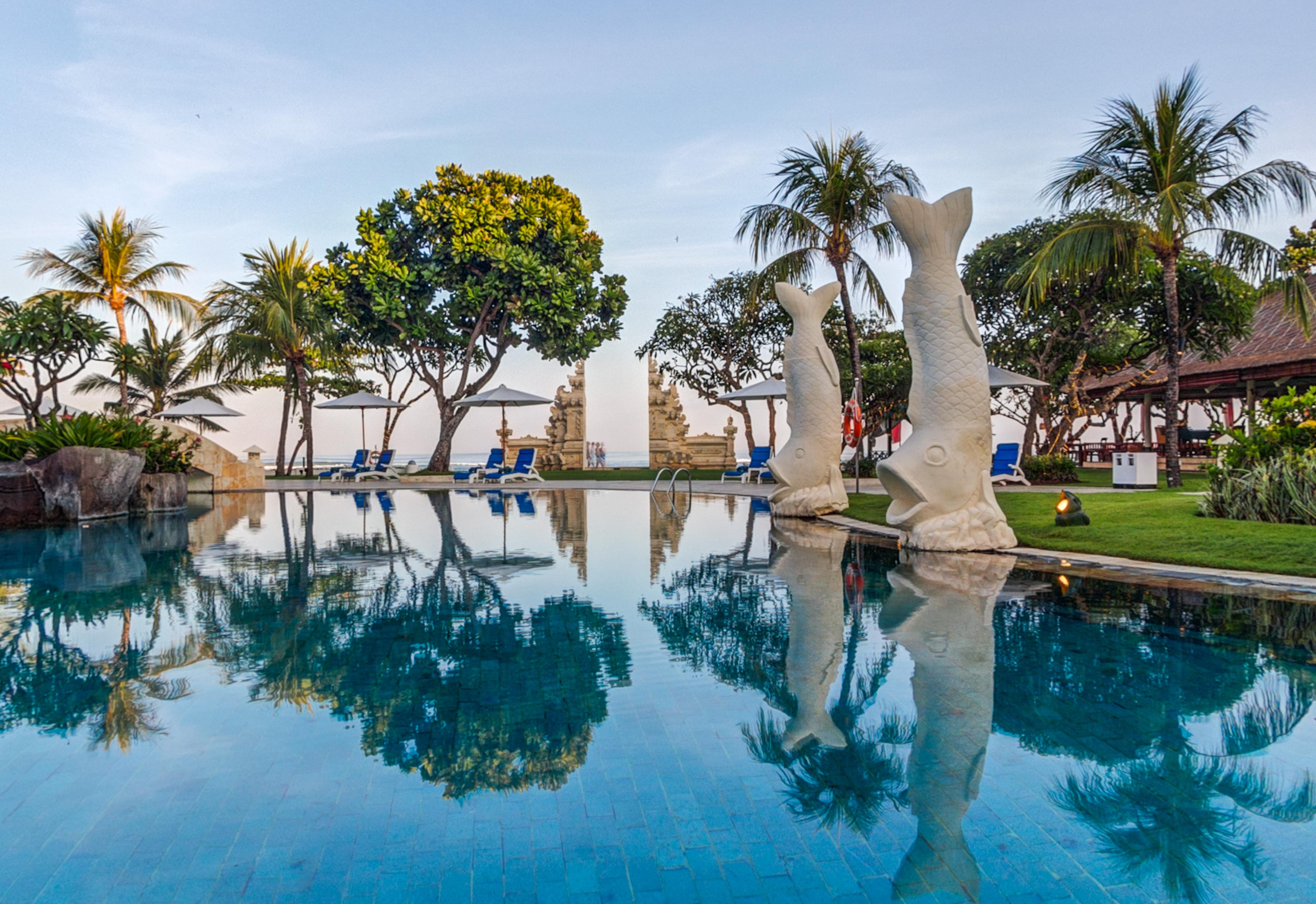 فندق ديسكفري كارتيكا بلازا كوتا المظهر الخارجي الصورة The swimming pool at the resort