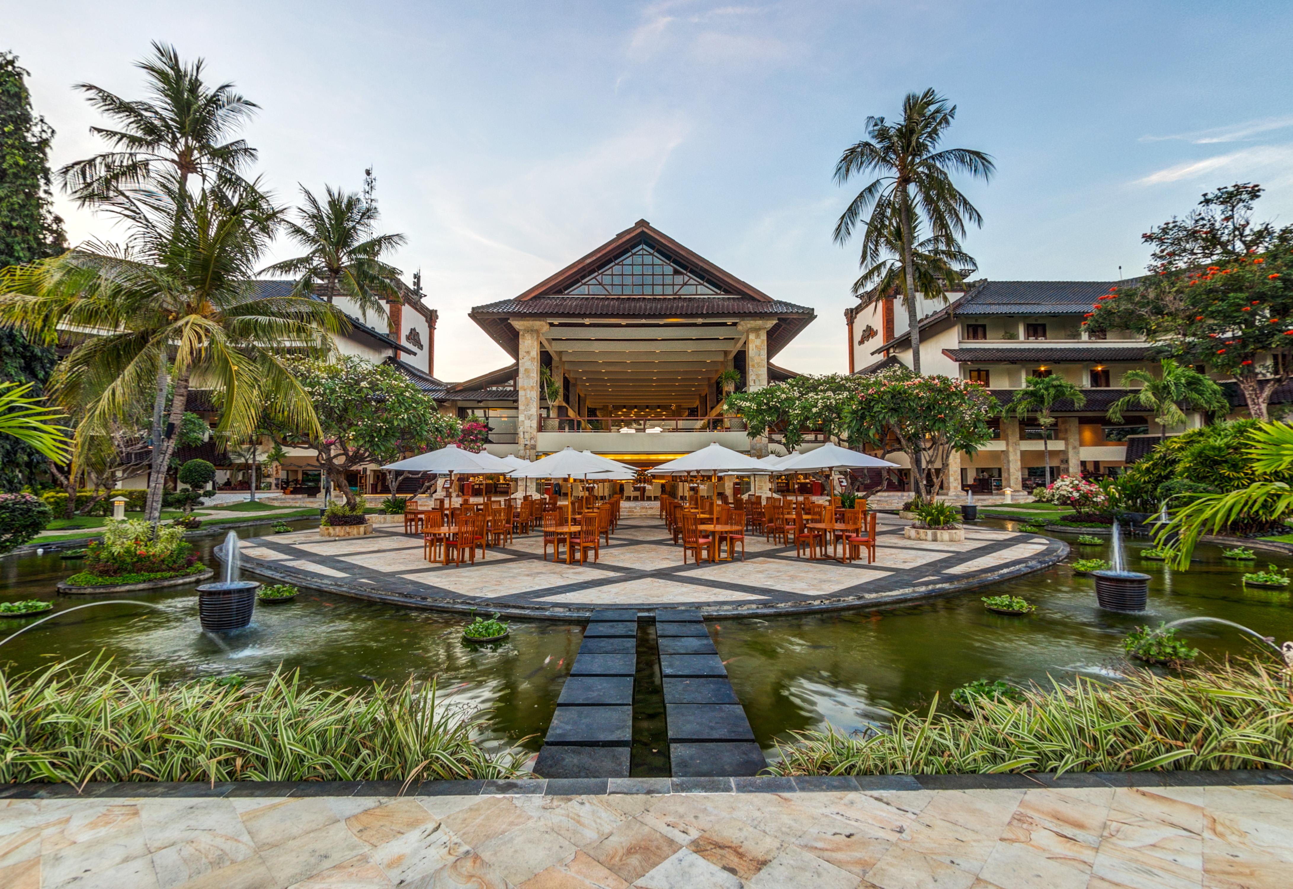 فندق ديسكفري كارتيكا بلازا كوتا المظهر الخارجي الصورة The lobby of the resort
